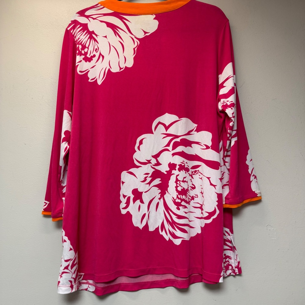 Susan Graver Tunic Top Womens XL Pink Excellent Floral Liquid Knit 3/4 Sleeve